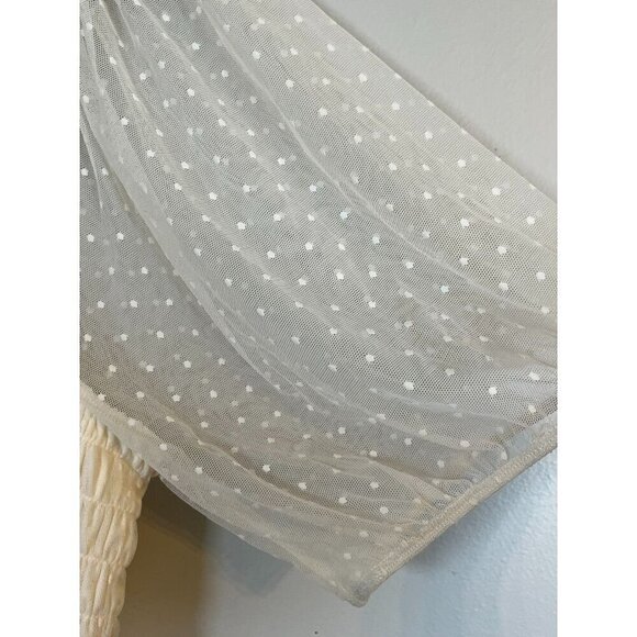 Torrid Top Milkmaid 4X Cream Swiss Dot Mesh Feminine Coquette Smock Crop Boho - Picture 4 of 13